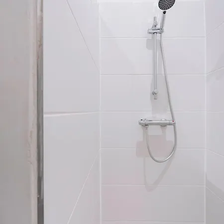 Demeure & Confort By Les Demeures De Rachel Nîmes