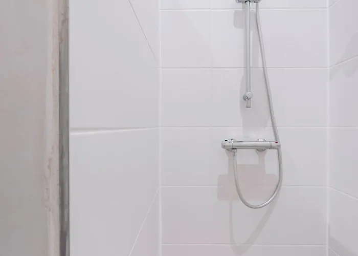 Demeure & Confort By Les Demeures De Rachel Nîmes